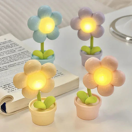 BlossomGlow - Charmerende blomstret bordlampe til hyggelig belysning | 1+1 Gratis