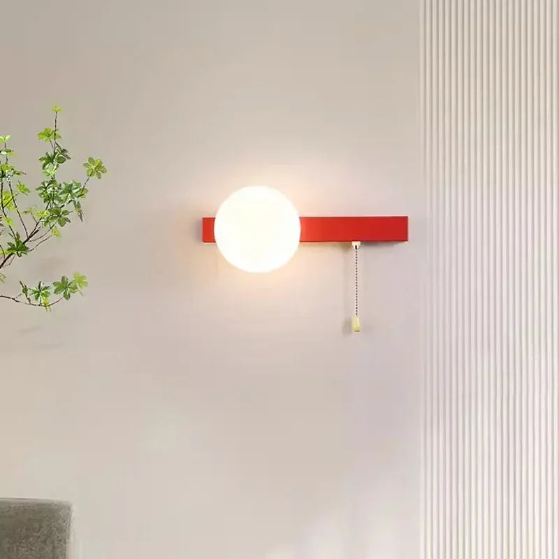 GlowNord - nordisk inspireret væglampe med minimalistisk design til små rum