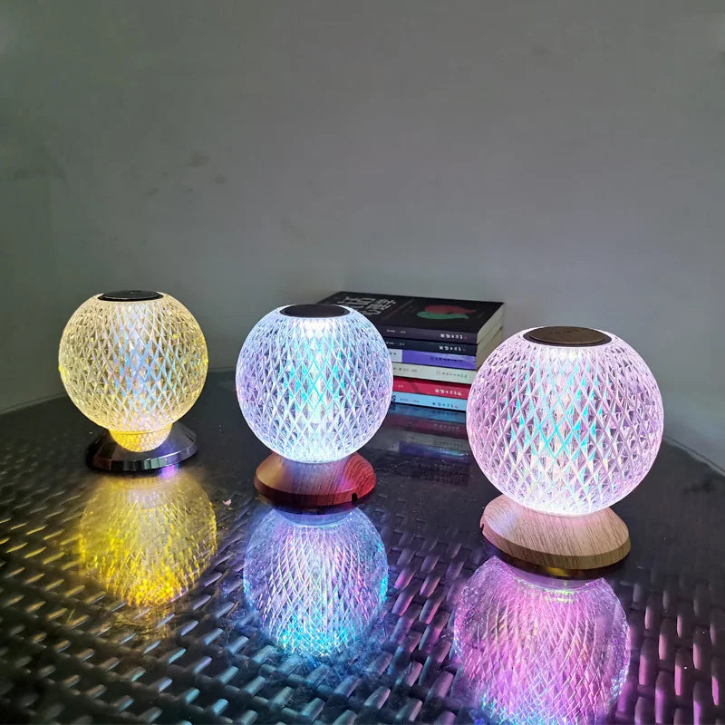 GlowLuxe – Trådløs krystalbordlampe med dæmpbar LED-pære