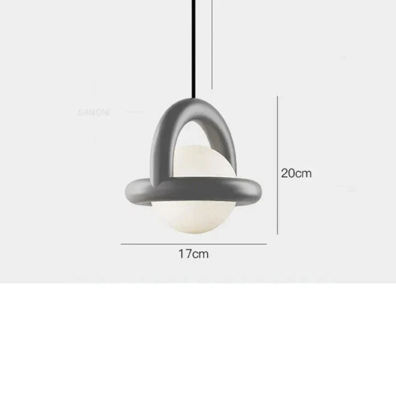 MinimaGlow - Moderne loftslampe med kompakt design til små rum