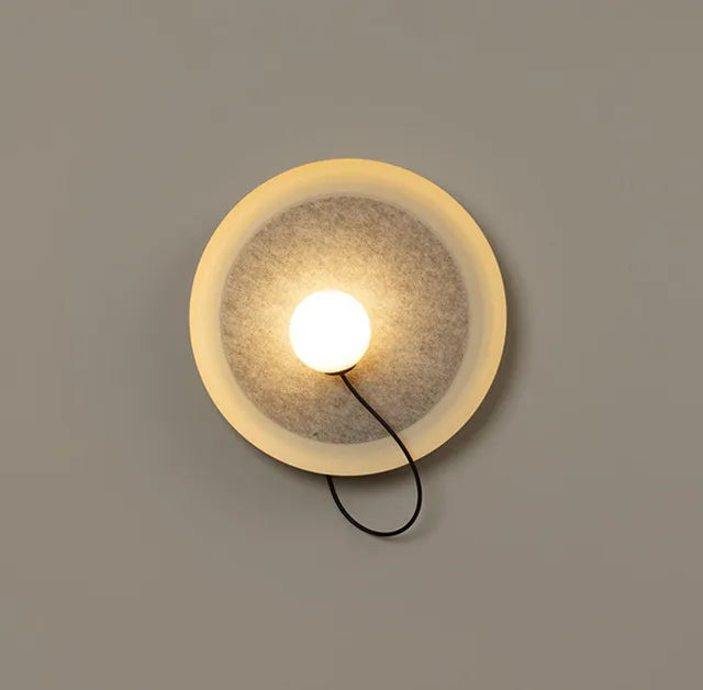 LumaRing - Moderne cirkulær LED væglampe med elegant glød