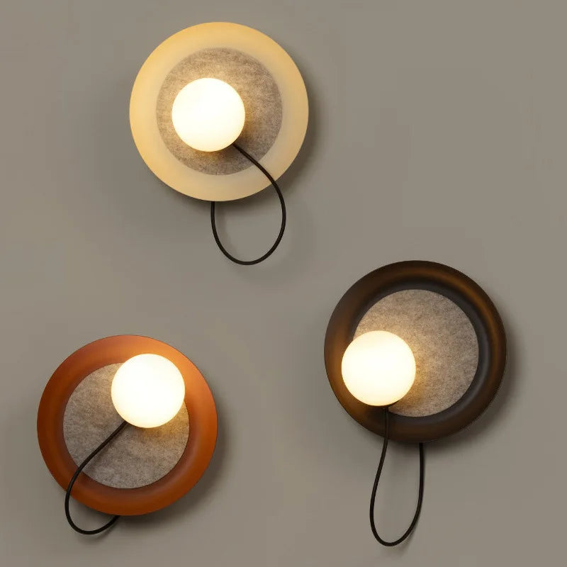 LumaRing - Moderne cirkulær LED væglampe med elegant glød