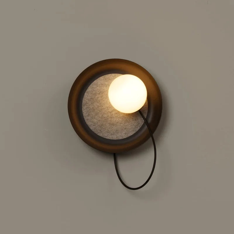 LumaRing - Moderne cirkulær LED væglampe med elegant glød