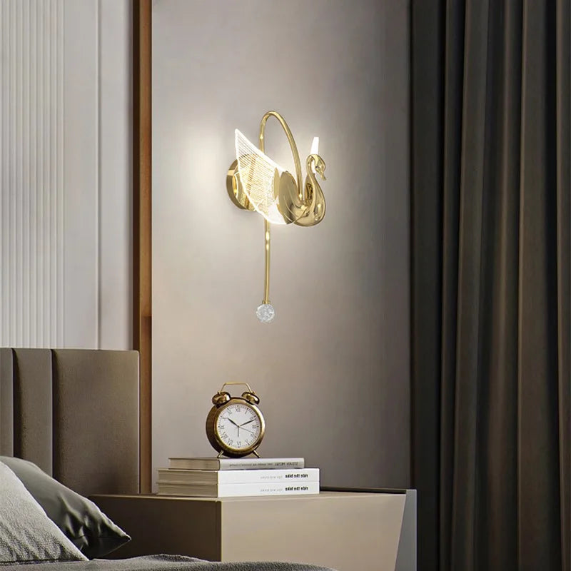 LumiGold - Stilfuld LED-væglampe med varm glød og moderne elegance