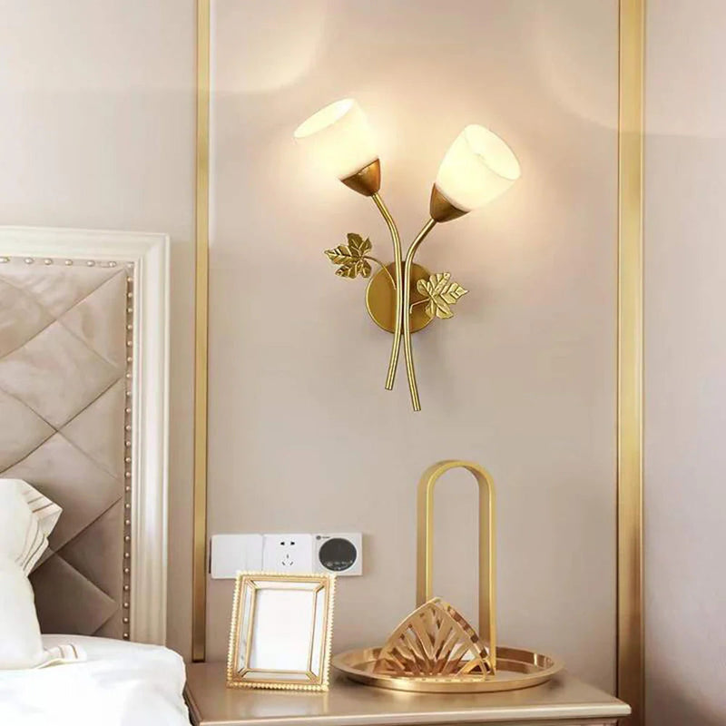 PetalRay - Moderne væglampe med kunstnerisk blomsterdesign til elegant belysning i hjemmet