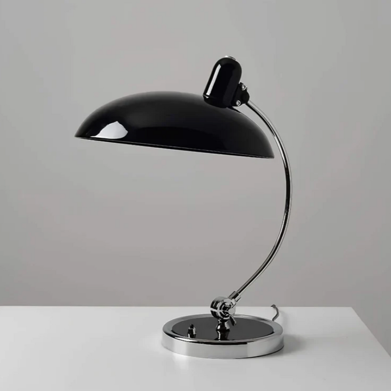 NordicGlow - Minimalistisk skandinavisk bordlampe med elegant design til ethvert rum