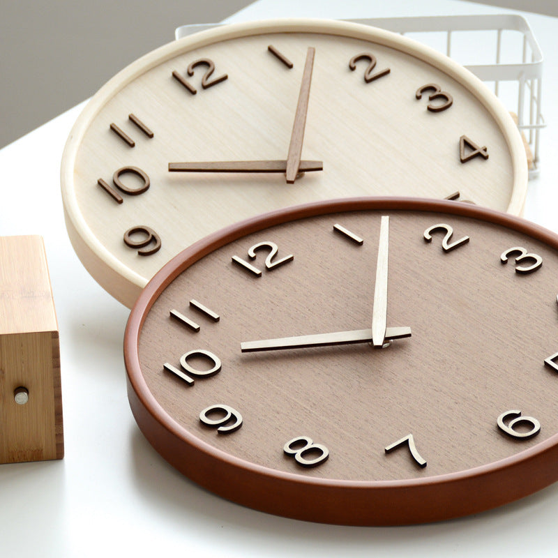 NordicTime – Rundt Vægur med Elegante Tal og Et Slankt, Minimalistisk Design