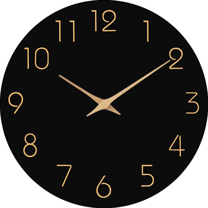 TimeAura – Moderne vægur med fede tal og elegante design
