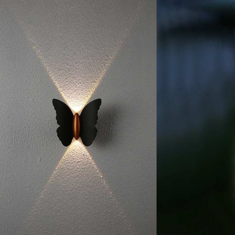 WingLume – Sommerfugleformet Udendørs LED Væglampe