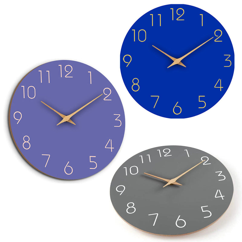TimeAura – Moderne vægur med fede tal og elegante design