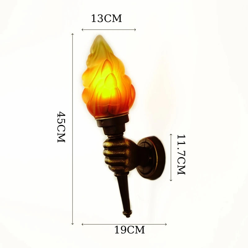 FletcherTorch - Elegant vægmonteret udendørs lys med lommelygtedesign