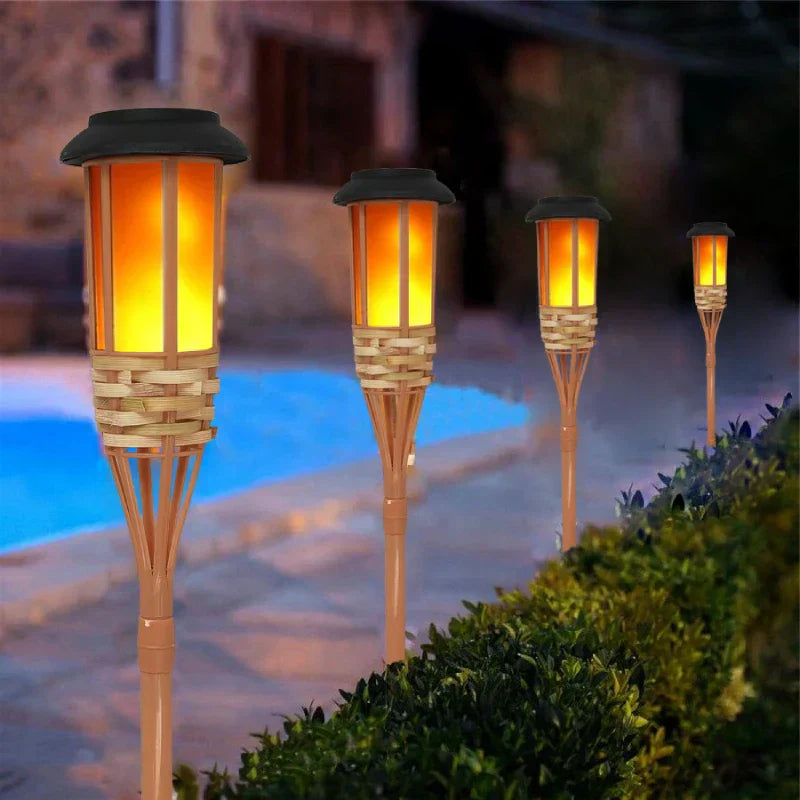 TorchGlow – Solcelledrevne Havelamper med Flammeeffekt LED