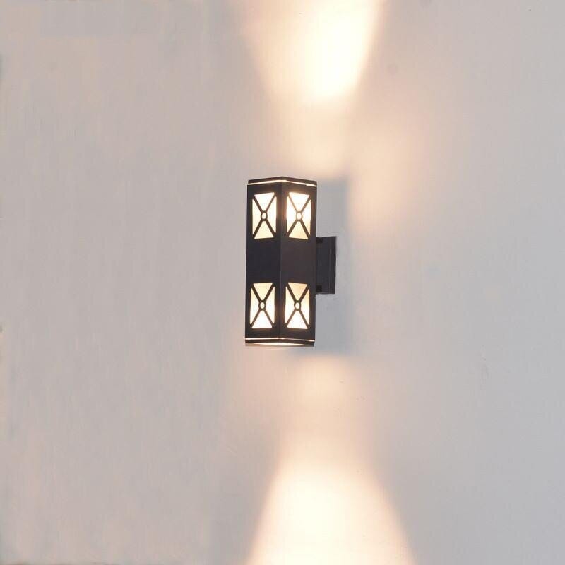 DualBeam – Moderne udendørs LED-væglampe med vejrbestandigt design