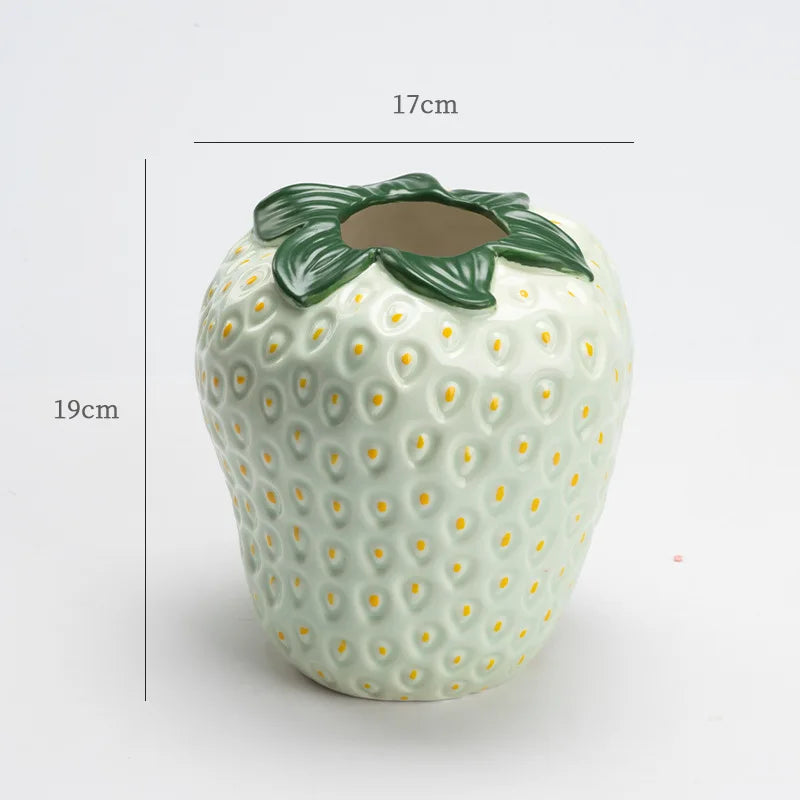 BerryBloom – Finurlig jordbærformet vase til legende boligindretning