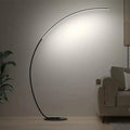 LumoEdge – Slank LED-gulvlampe med opadgående og nedadgående omgivende belysning