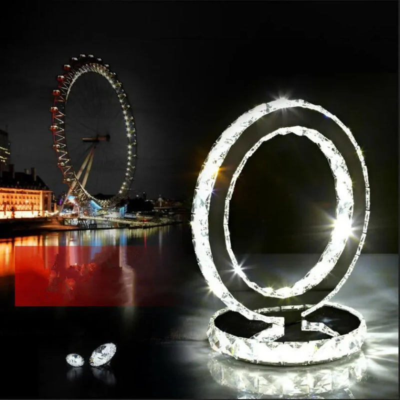 GlowHeart – Hjerte- og cirkulære designlamper med funklende krystaller til elegant indretning