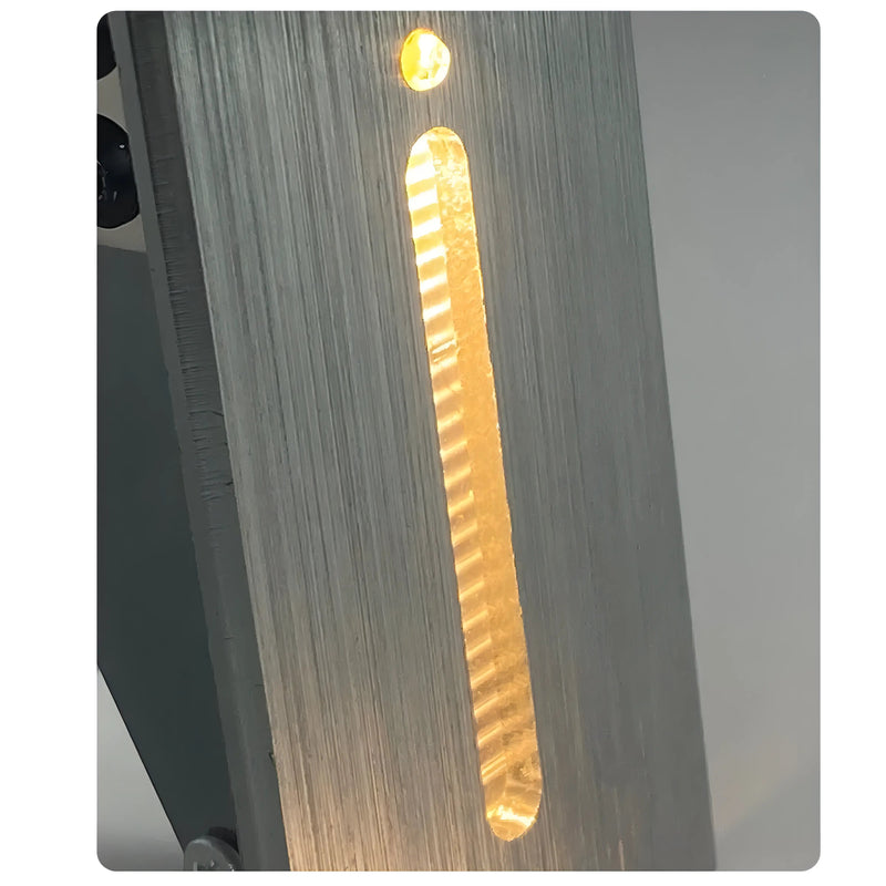LumaStair – Moderne LED-trappelampe til indendørs brug med PIR-sensor til automatisk belysning
