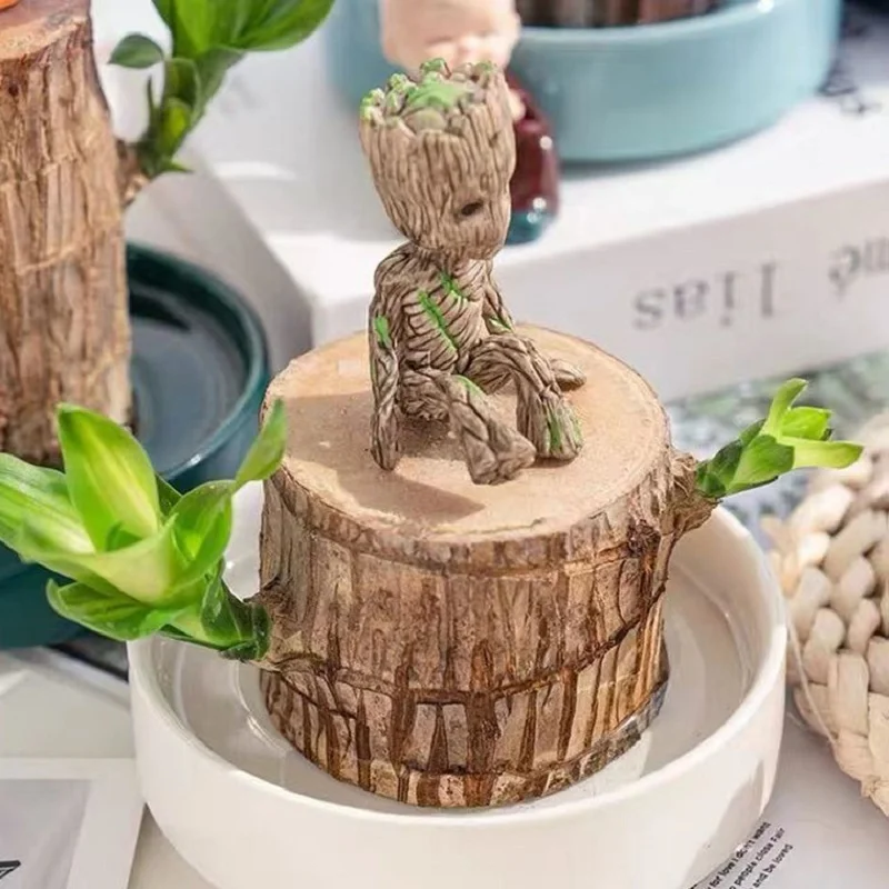 WoodlandNook – Mini-terrarium med frodige planter i en kompakt udstilling