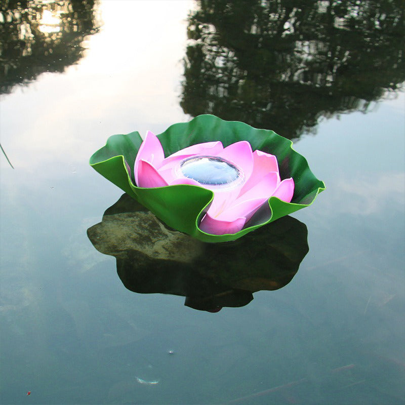 LotusGlow – Solcelledrevet Flydende Lotusblomst LED Lampe til Dam og Terrasse