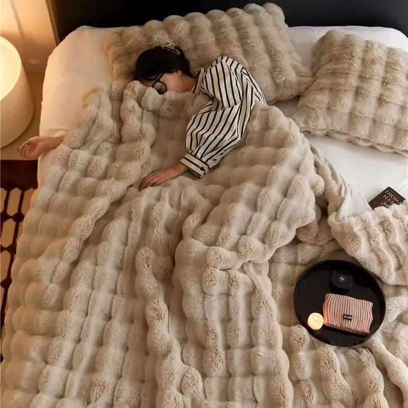 CozyNest – Tekstureret tæppe for ekstra varme, komfort og stilfuld boligindretning