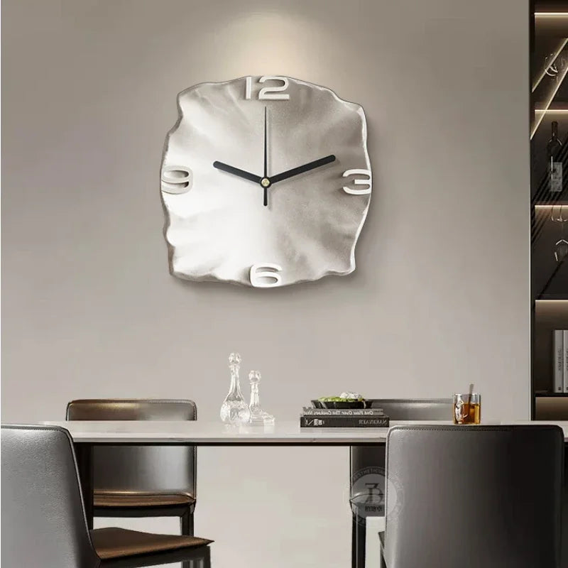 LuxClock - Moderne abstrakt relief vægur med elegant design til bolig- og kontorindretning