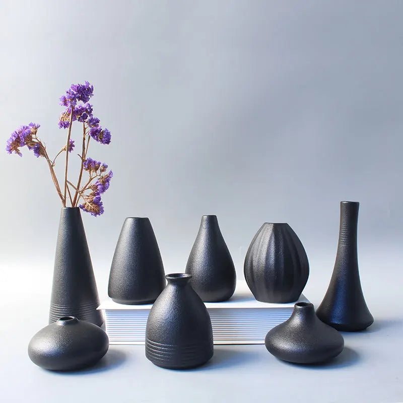 FloraVibe – Moderne tekstureret vase med elegant design til elegante blomsterarrangementer og indretning