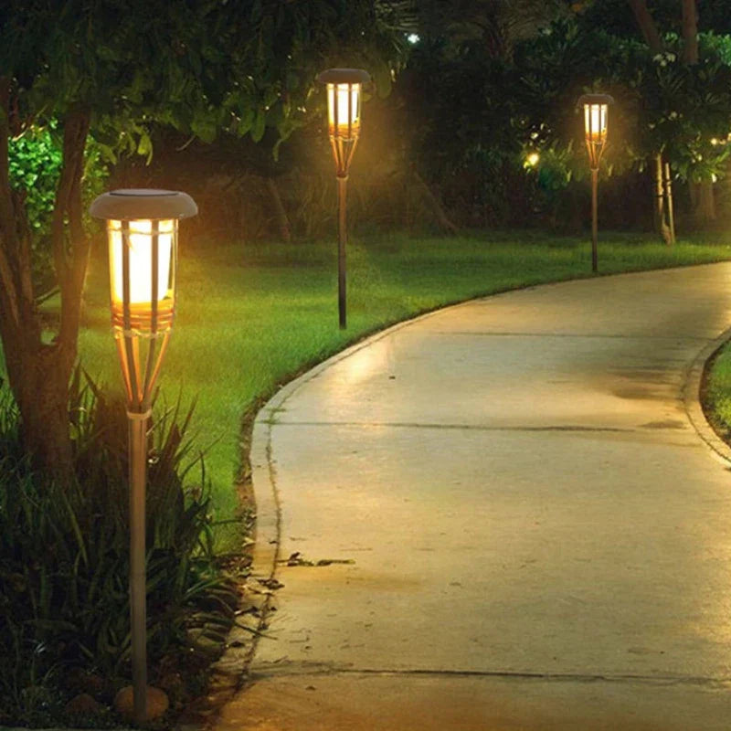 TorchGlow – Solcelledrevne Havelamper med Flammeeffekt LED