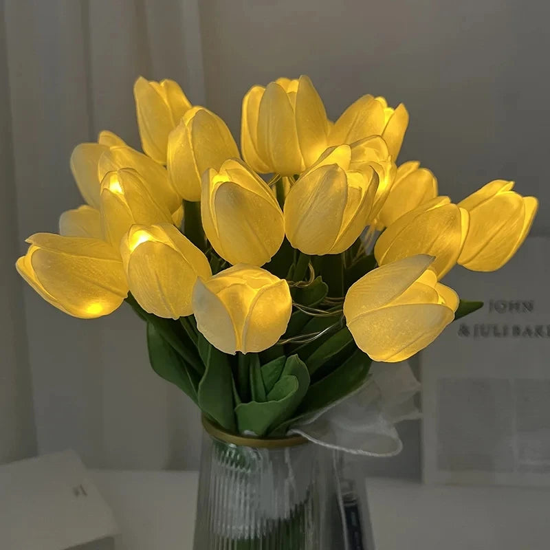 TulipGlow - LED håndholdt tulipan natlys