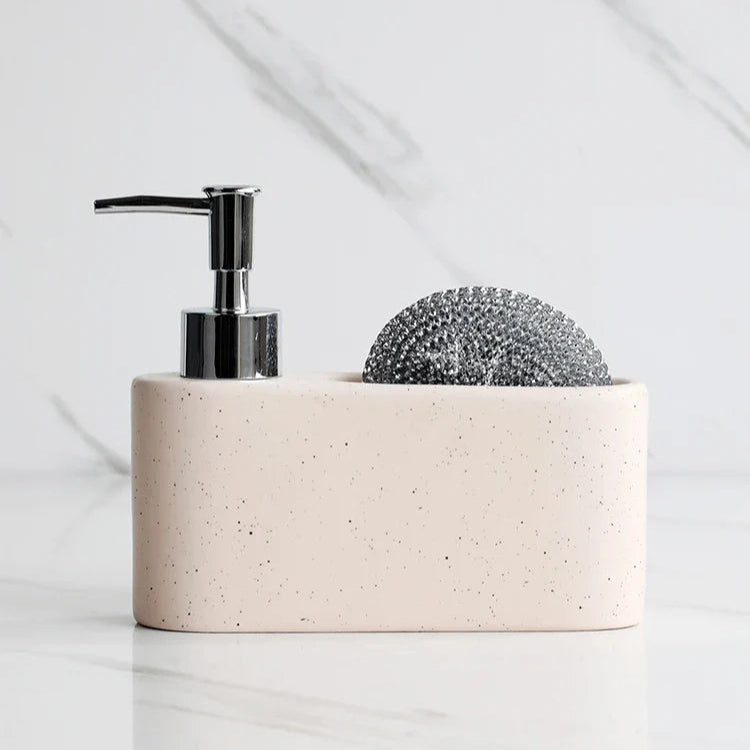 SpongeEase – Sæbedispenser med indbygget svampeholder for ultimativ bekvemmelighed