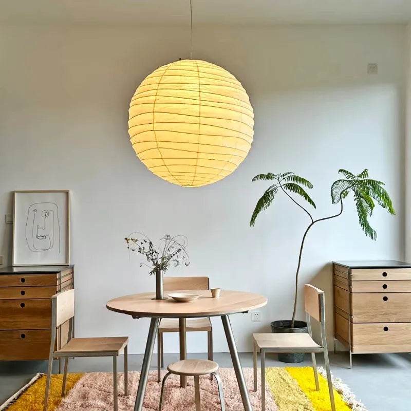 LumiGlow – Elegant Globe-pendellamp med unikt design med uregelmæssig linje