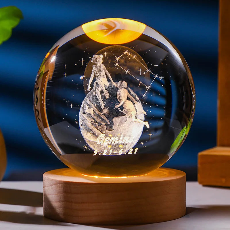 StellarGlow - 3D krystal solsystemlampe med oplyst stjerneindgravering