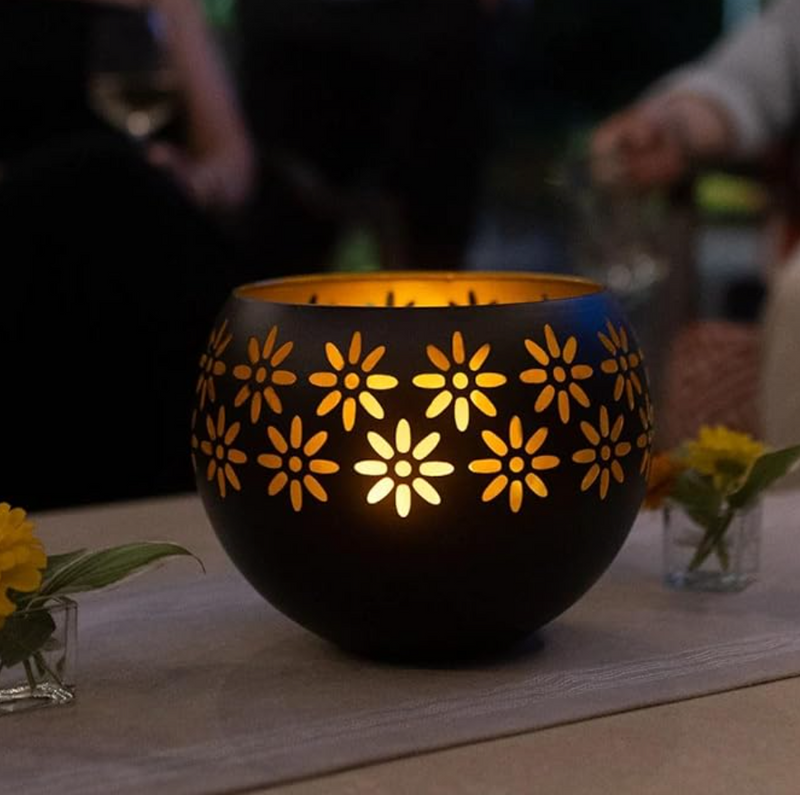 GlowBlossom - Solcelledrevet blomsterlampe til en magisk havestemning