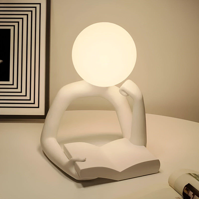 AetherGlow – Skulpturel luksuslampe med abstrakt motiv og elegant belysning
