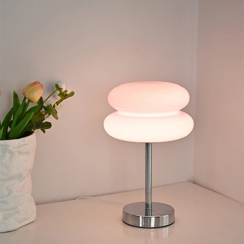 TartGlow - Elegant bordlampe med kulinarisk elegance