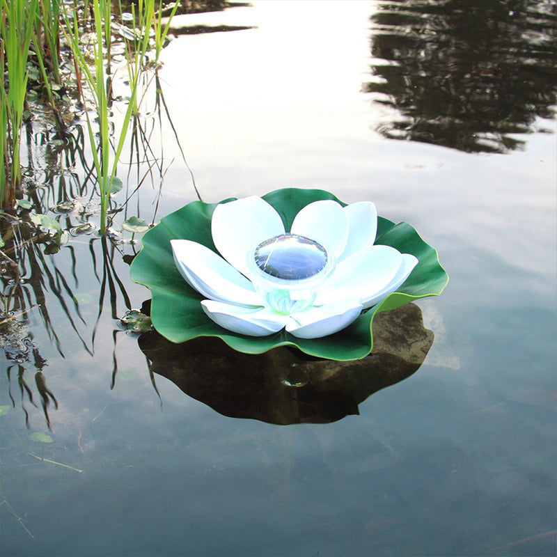 LotusGlow – Solcelledrevet Flydende Lotusblomst LED Lampe til Dam og Terrasse
