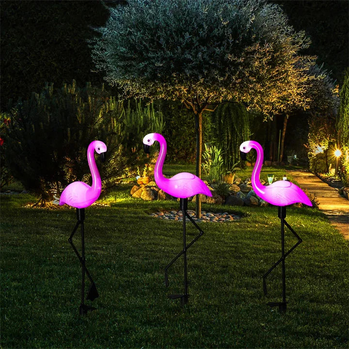 SunFlare - Charmerende flamingo-solcellelampe