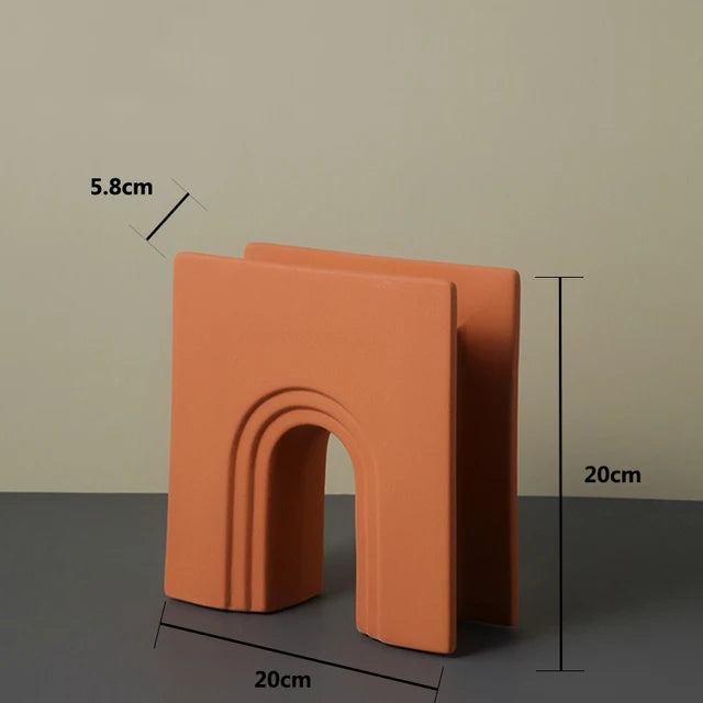 NordHaus – Skulptureret geometrisk vase med unikt håndlavet design