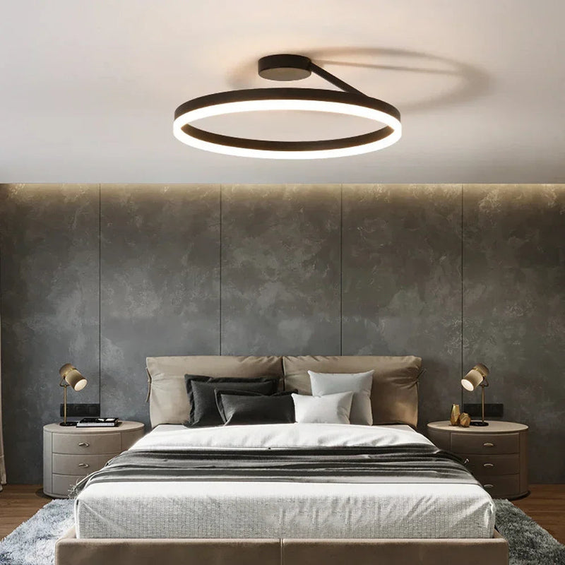 NordicGlow – Skandinavisk LED-loftlampe til et roligt og elegant soveværelse