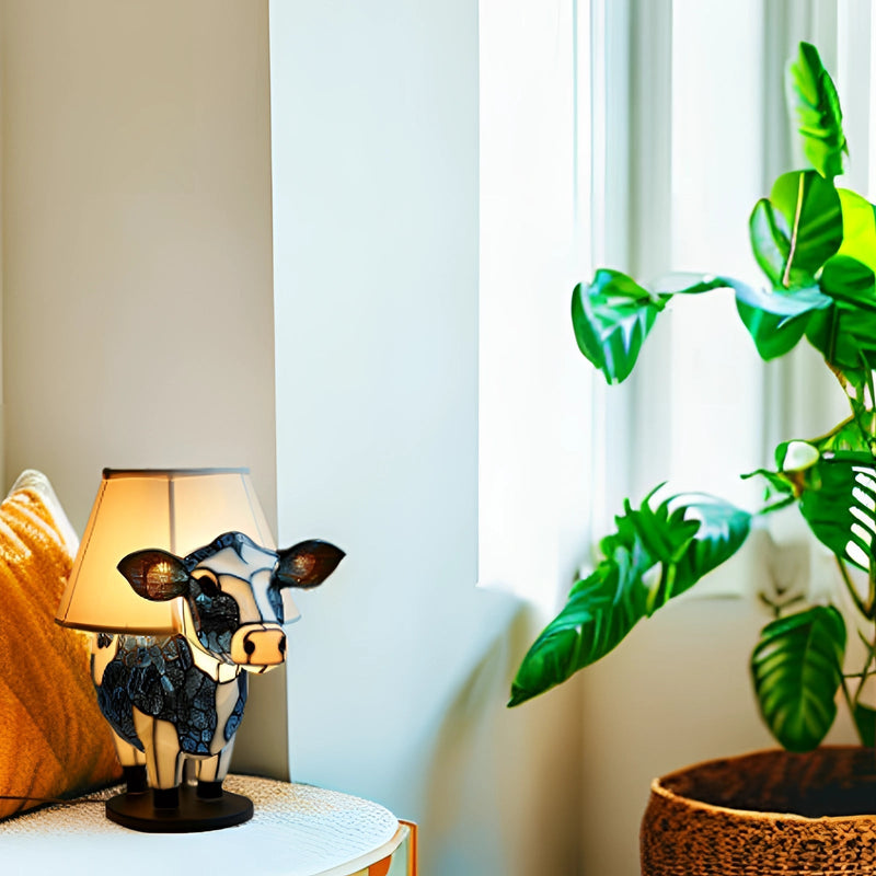 GlowCow - Legesyg bordlampe med dyreinspireret design der giver et sjovt og unikt præg