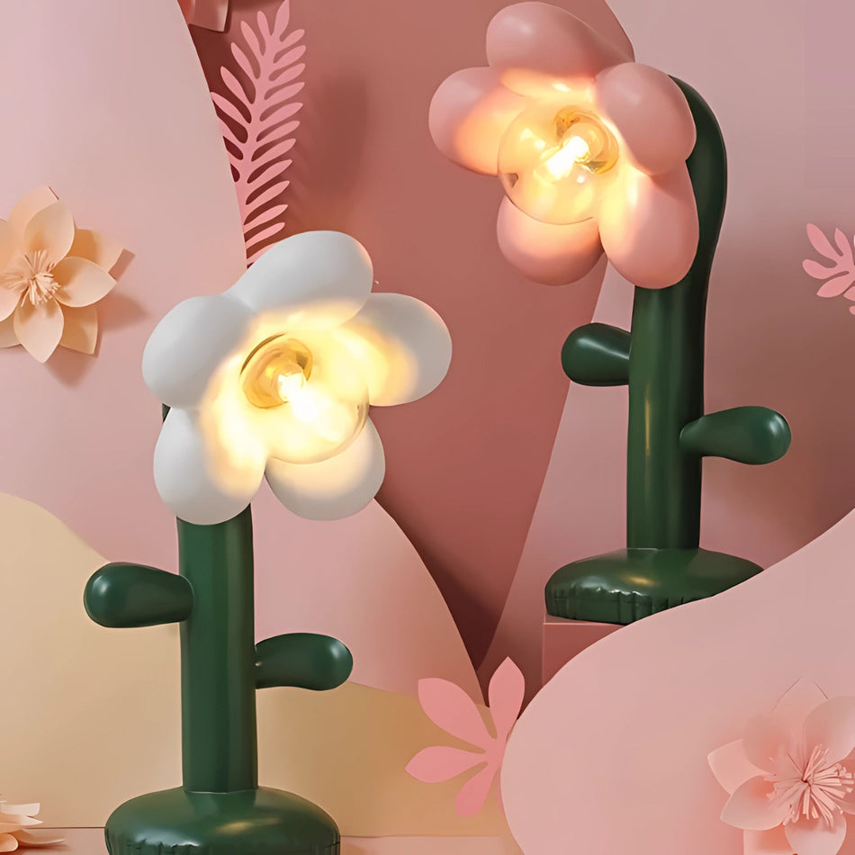 BloomAura - Bordlampe med blomsterdesign for en afslappende stemning