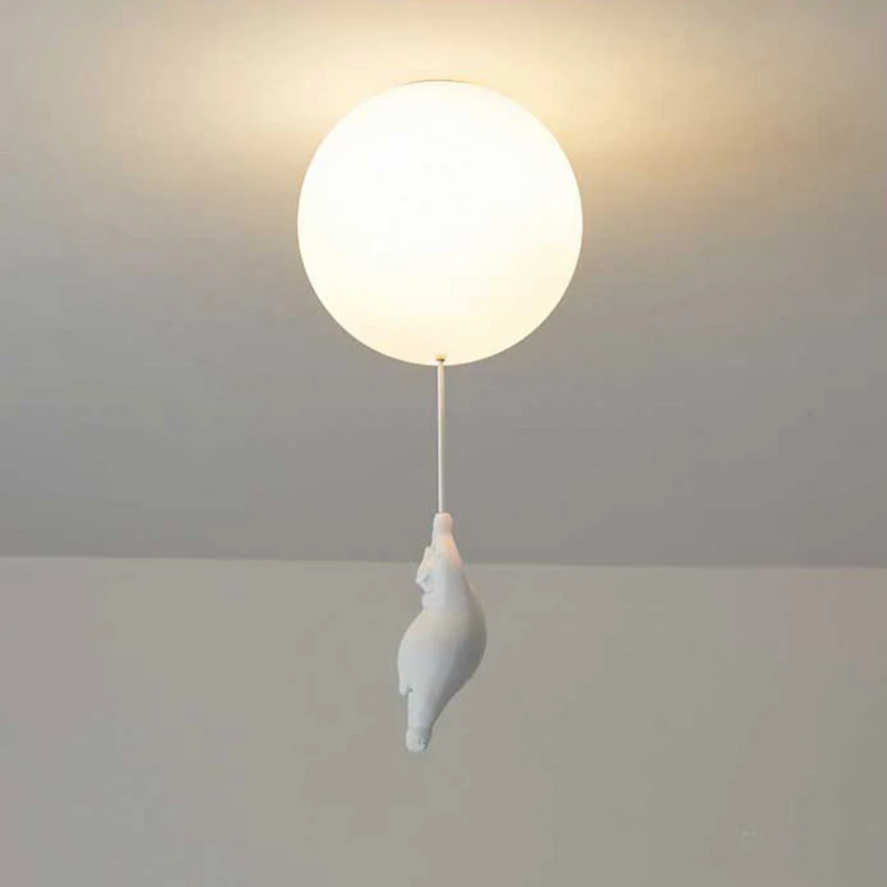 BalloonBear – Tegneserie loftslampe med legesygt bjørn- og ballondesign til muntre interiører
