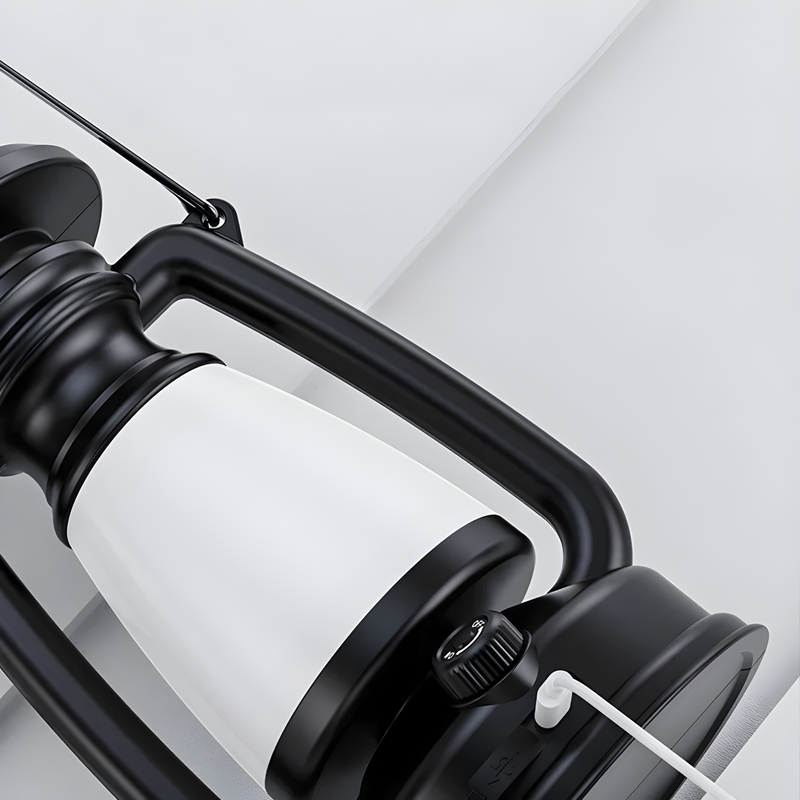 TrailBlaze – Alsidig USB- og solcelledrevet campinglampe til udendørs brug