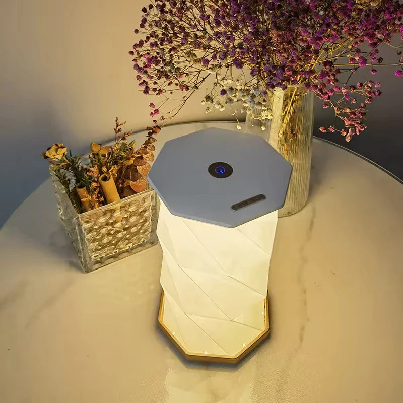 SpiralShine – Elegant geometrisk LED-bordlampe med blød glød og moderne kigge