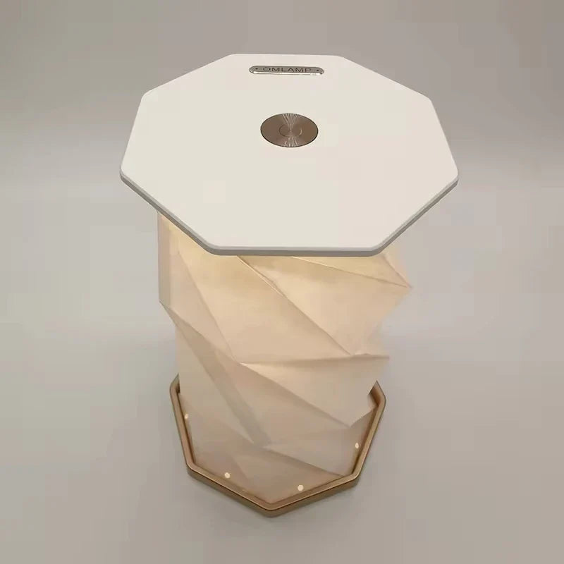 SpiralShine – Elegant geometrisk LED-bordlampe med blød glød og moderne kigge