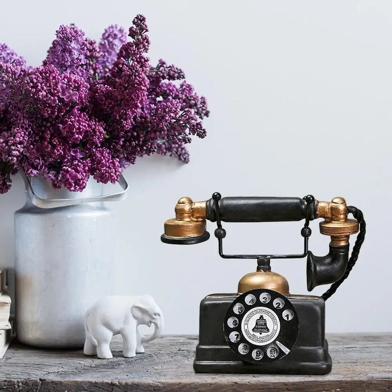 RetroTech - Antik telefonindretning til elegant vintage accent til ethvert rum