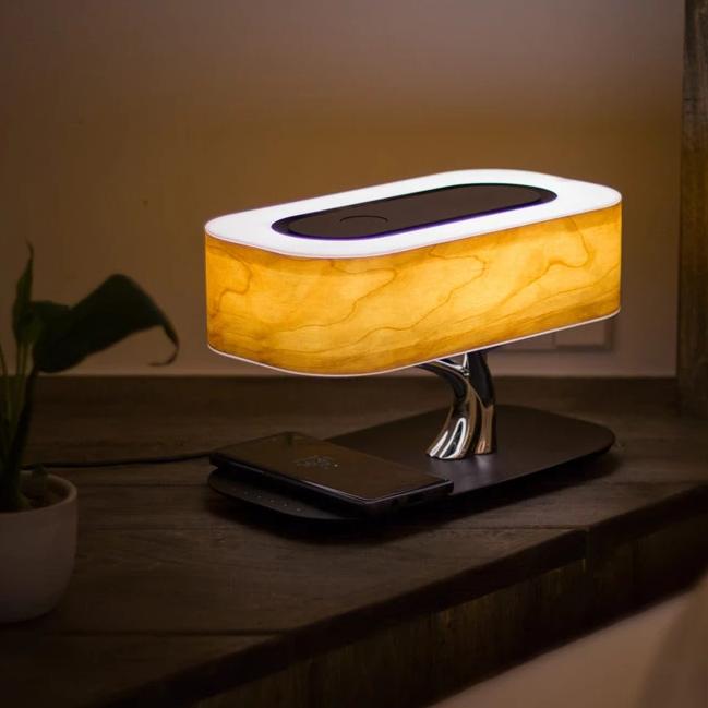 LumeGlow – Moderne bordlampe med unik form og trådløs opladningssokkel