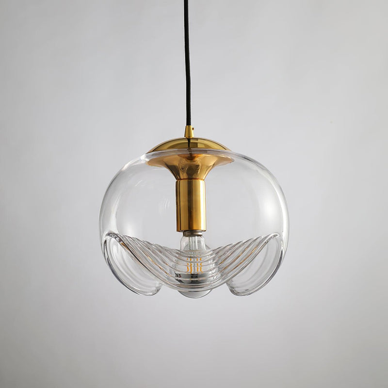 WaveLoom – Flydende pendellampe med naturinspireret elegance