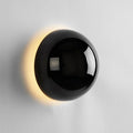 BauhausGlow – Middelalderinspireret væglampe med minimalistisk design