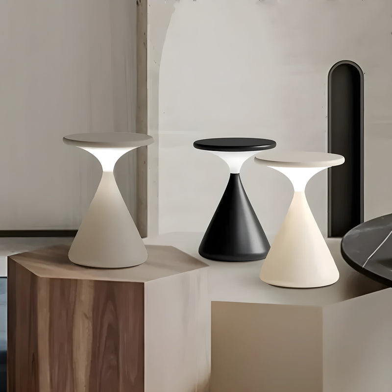 CalmGlow – Berøringsfølsom rund bordlampe med bærbart trådløst design