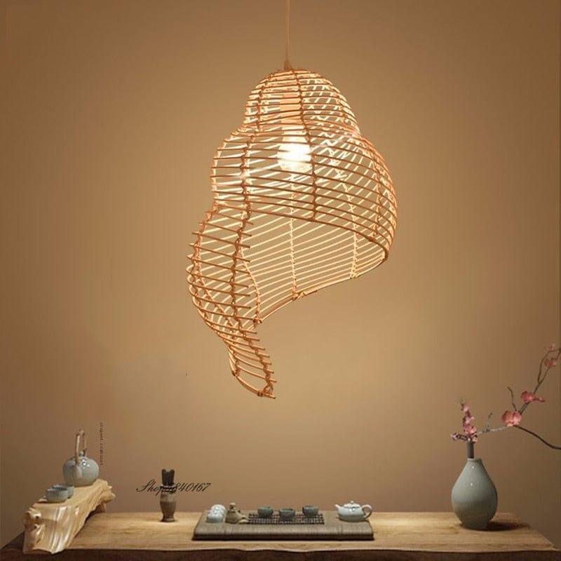ZenWeave – Spiralformet bambuspendel med organisk håndlavet design